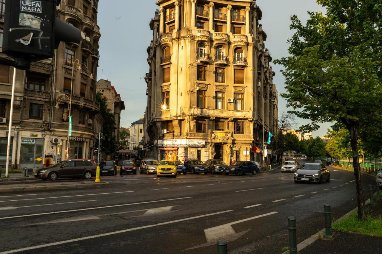 Live Bucharest Apartment Bagian luar foto